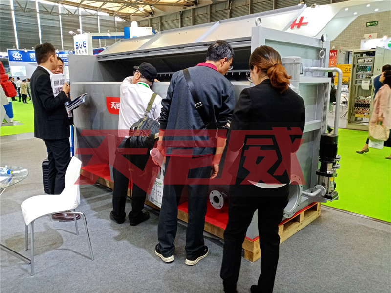 天尼威參加2019上海環博會展會現場